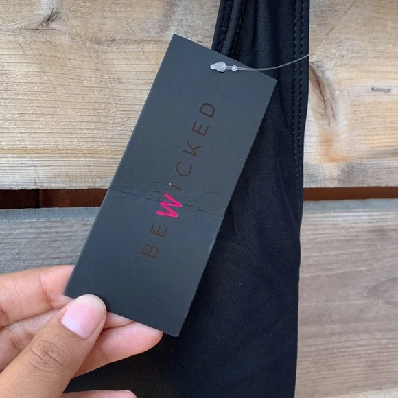 BeWicked 1982 Makayla Swimsuit Black - Picture 3 of 9